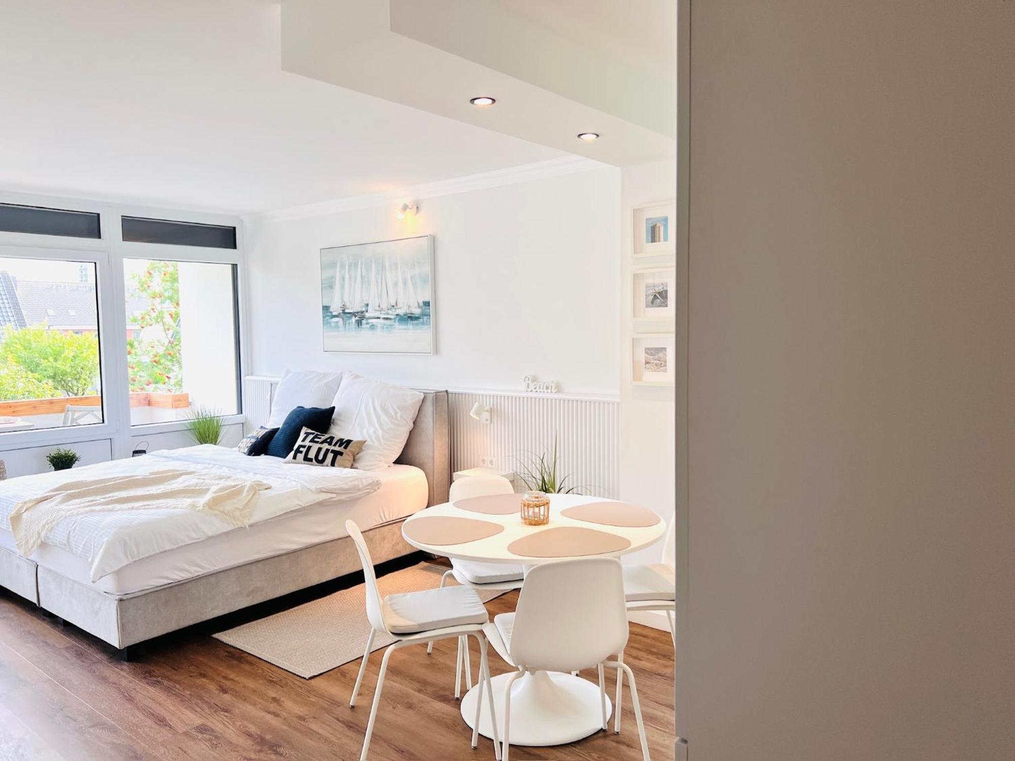 Neu - Frisch Renoviertes Ferienapartment "Waterkant" ビューズム エクステリア 写真